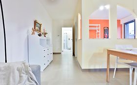 Sebeto Apartments With Parking & Netfilx
